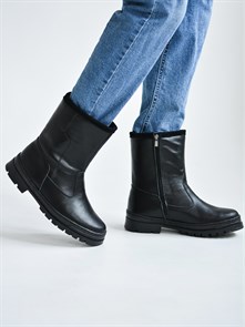 {{productViewItem.photos[photoViewList.activeNavIndex].Alt || productViewItem.photos[photoViewList.activeNavIndex].Description || 'Полусапоги мужские на литой подошве Черные. Кожа. Молния.(МЛ3-01)'}}